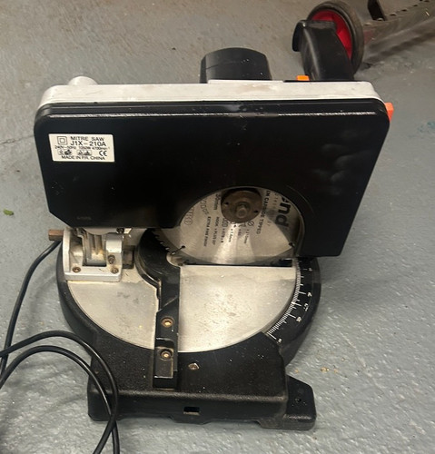 J1x 240v 1050w 4700 - 4700, rpm