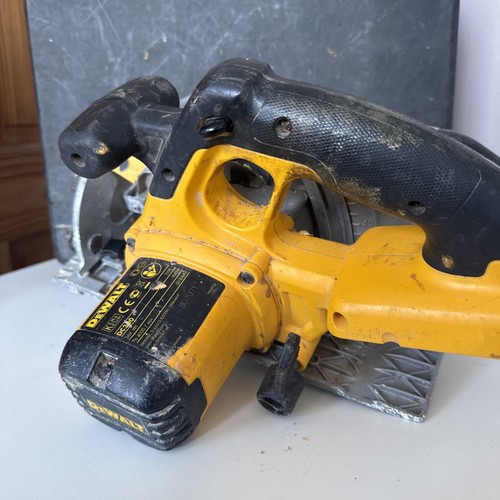 Dewalt dc300 circular saw - saw, 36v